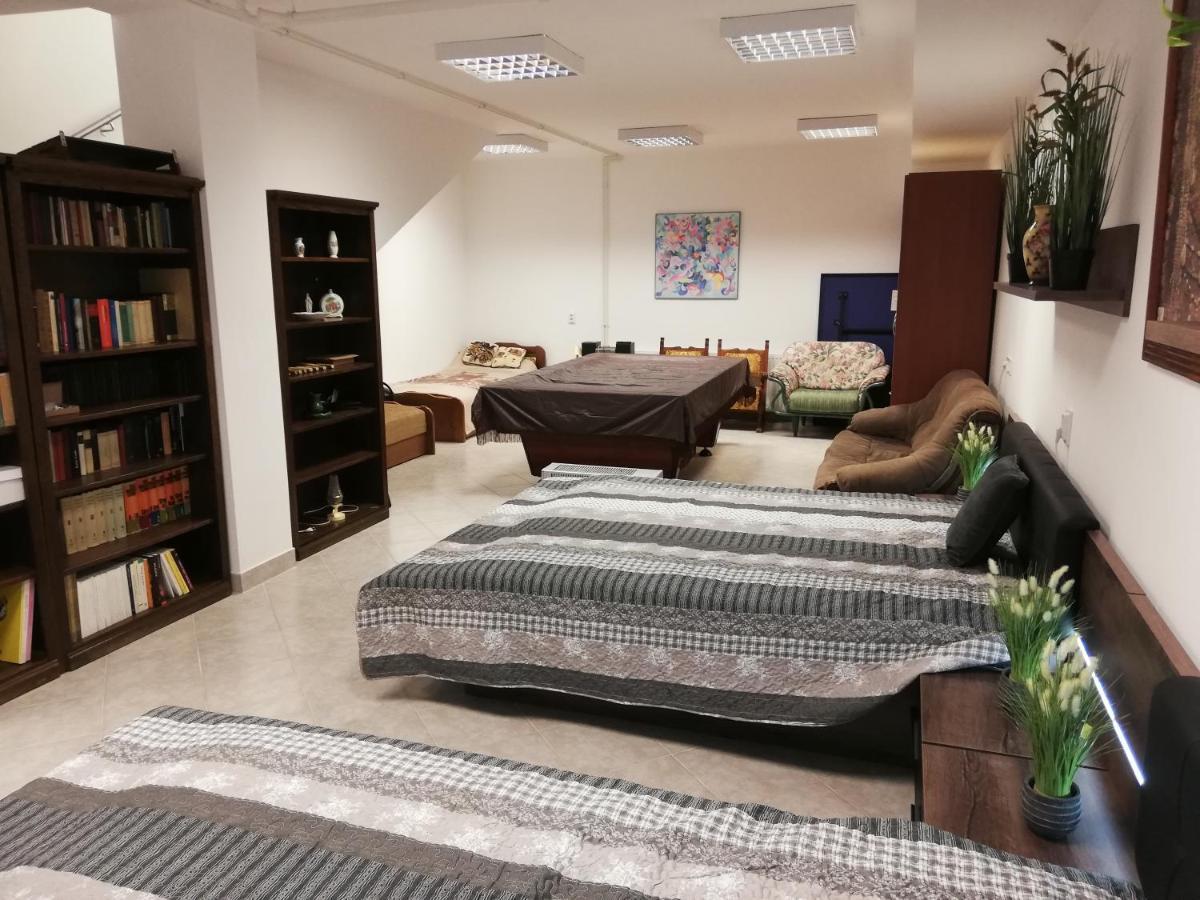 Budapest Wigwam 140 M2 Экстерьер фото