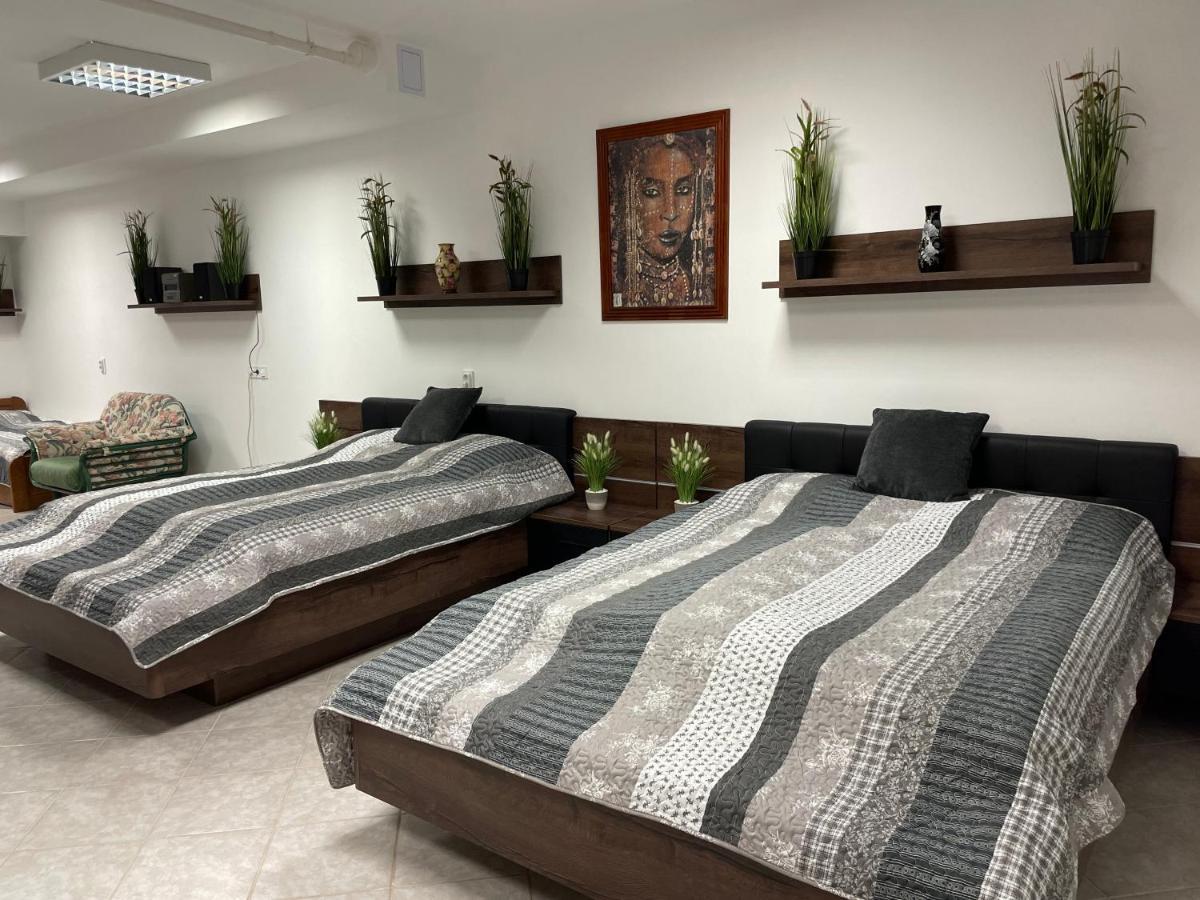 Budapest Wigwam 140 M2 Экстерьер фото